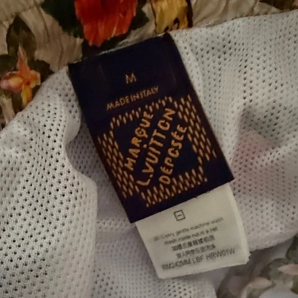Louis Vuitton Beige Tropical surf Swim Shorts with Orange mediums worn 1 time - Picture 7 of 8